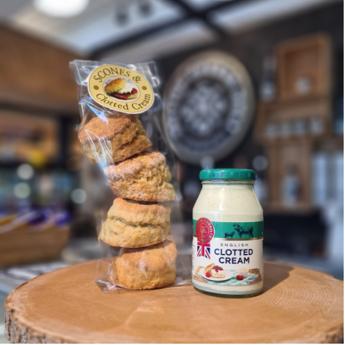 4 Plain Scones & Small Devon Clotted Cream 28g