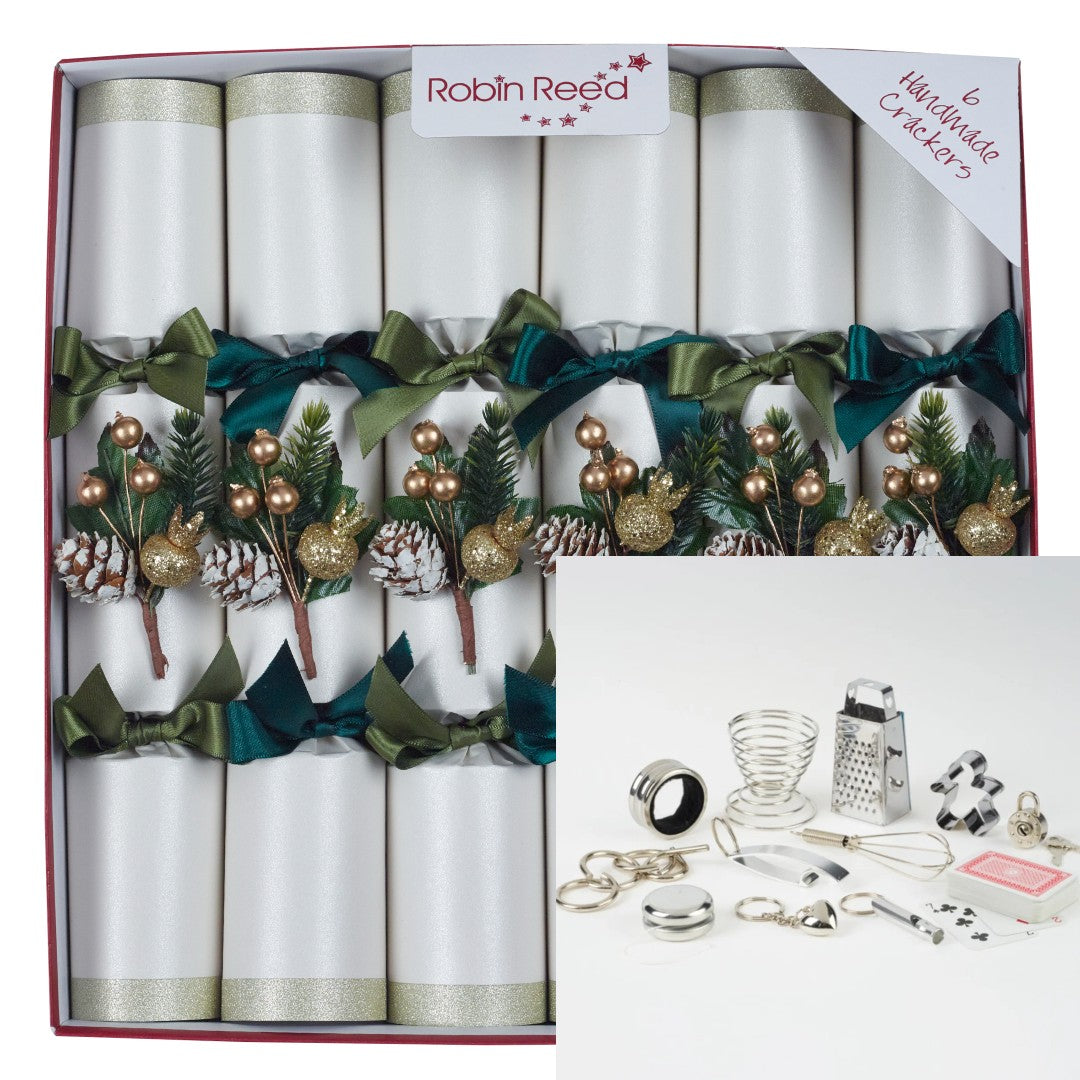 Robin Reed "Evergreen" 6 x 12" Traditional Xmas Crackers